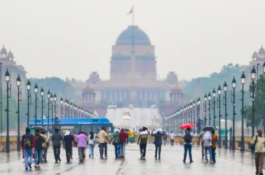 IMD issues yellow alert for Delhi, stormy weather likely across North India