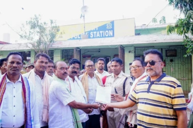 ଟାଙ୍ଗୀ ବ୍ଲକରେ ପୋଲିସ ଏସକଟ୍ ରେ ପହଞ୍ଚିଲେ ବିବାଦୀୟ ବିଜେପି ନେତା ଅରିନ୍ଦମ ଓ ଅଭୟ