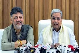 KARNATAKA : कर्नाटक में कांग्रेस का फिर सियासी नाटक शुरू, सिद्धारमैया दिल्ली तलब; नेतृत्व बदलाव की चर्चा तेज