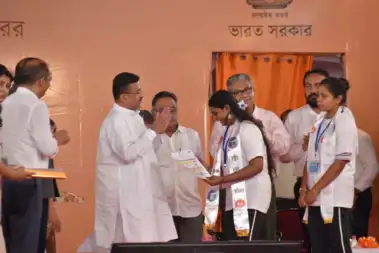 বাংলায় শুরু সার্ভাইকাল ক্যানসার টিকাকরণ, এসএসকেএমে যুক্ত হল আরও ১০০ শয্যা