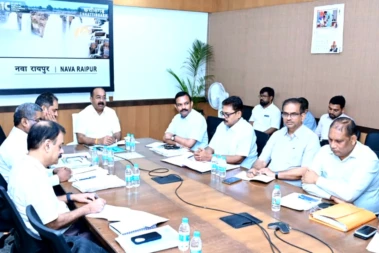 Deputy CM Arun Sao News: डिप्टी सीएम अरुण साव ने की विभागीय कार्यों की समीक्षा, जल जीवन मिशन के कार्यों को लेकर अधिकारियों को दिए अहम निर्देश, पेयजल व्यवस्था को लेकर भी हुई चर्चा