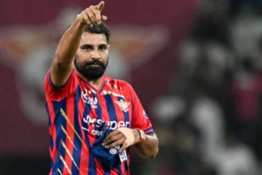 Mohammed Shami: শেষ ম্যাচে দল হারলেও অনন্য নজির শামির, নাম লেখালেন ইতিহাসের পাতায়