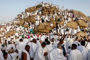 Pilgrims pray on Mount Arafat as Hajj reaches peak