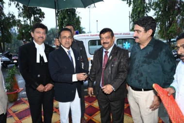 Kandhari Beverages donates ambulance to HC
