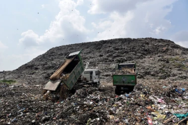 Delhi Sets 2026 Deadline For Bhalswa And Okhla Landfill Clearance, Ghazipur By 2027
