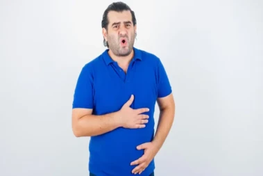 क्या एसिडिटी और एसिड रिफ्लक्स एक ही समस्या हैं?