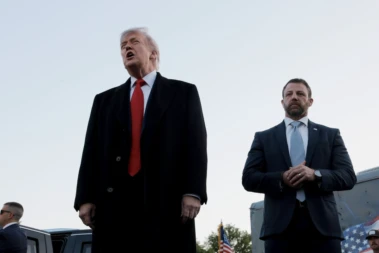 Travel industry on edge over Trump admin's renewed threat to pull CBP from airports