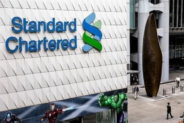Standard Chartered plans to cut over 7,000 jobs in AI push, will replace 'lower-value human capital'