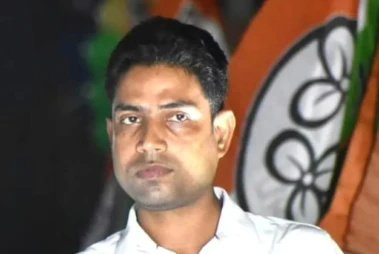জাহাঙ্গীরের বিরুদ্ধে ক্ষোভে ফেটে পড়েছেন বেশ কয়েকজন  বিধায়ক