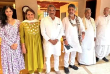 KARNATAKA POLITICS : ಕುರ್ಚಿ ಕುರುಕ್ಷೇತ್ರಕ್ಕೆ ರೋಚಕ ಟ್ವಿಸ್ಟ್! ಸಚಿವ ಕೆ.ಜೆ. ಜಾರ್ಜ್ ನಿವಾಸದಲ್ಲಿ ಖರ್ಗೆ, ಸಿದ್ದರಾಮಯ್ಯ, ಡಿಕೆಶಿ ಹೈವೋಲ್ಟೇಜ್ ಮೀಟಿಂಗ್