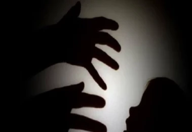 मौत के 2 महीने बाद किशोरी के शव को जांच के लिए कब्र से निकाला गया, सामूहिक बलात्कार कर हत्या करने की आशंका