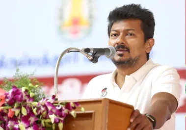 కాంగ్రెస్‌ను నమ్మొద్దు...దరిదాపుల్లోకి రానివ్వొద్దు : ఉదయనిధి స్టాలిన్