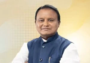 Odisha govt mandates EV use for official work, pushes virtual meetings