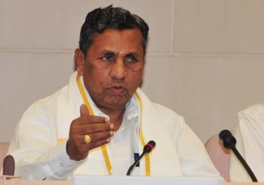 BIG NEWS : ಪಡಿತರ ಅಕ್ಕಿ ವಿಚಾರದಲ್ಲಿ ಯಾವುದೇ ಸಮಸ್ಯೆ ಇಲ್ಲ : ಸಚಿವ ಕೆ.ಹೆಚ್ ಮುನಿಯಪ್ಪ ಸ್ಪಷ್ಟನೆ!