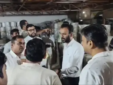 दरभंगा में नकली चिप्स फैक्ट्री का भंडाफोड़, ब्रांडेड कंपनी के नाम पर चल रहा था करोड़ों का कारोबार