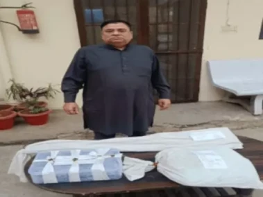 कबाड़ के ढेर से निकले खतरनाक राज, हथियार और टाइगर खाल बरामद - Sanjeevni Today