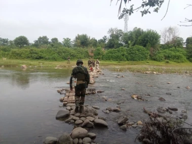 Search operations continue in Manipur to rescue 20 hostages amid Naga-Kuki tensions