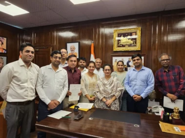 हरियाणा स्वास्थ्य मंत्री आरती सिंह ने PGIMS की सोटो और अंगदान टीम को किया सम्मानित