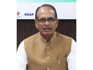 Union minister releases over Rs 10,000 crore for PMAY-G in 12 states