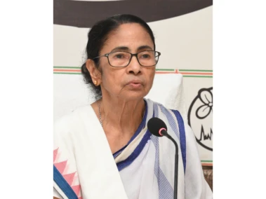 AITC to protest BJP's "bulldozer culture" on May 21; Mamata says "minority communities are being targeted, hawkers' stalls bulldozed"