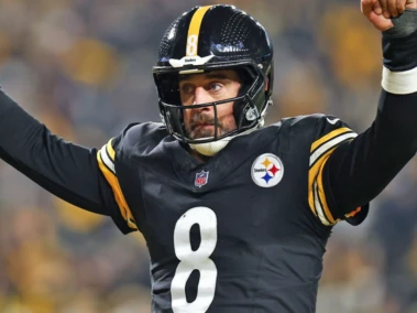 Who is Aaron Rodgers? NFL Legend Opens Up on Retirement Decision, Wife Brittani; Check Out His Career Stats, Net Worth And More