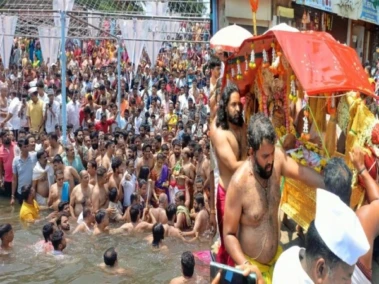कोल्हापूर: करवीर निवासिनी श्री अंबाबाई देवीचा अवभृत स्नानविधी, पालखी सोहळा उत्साहात