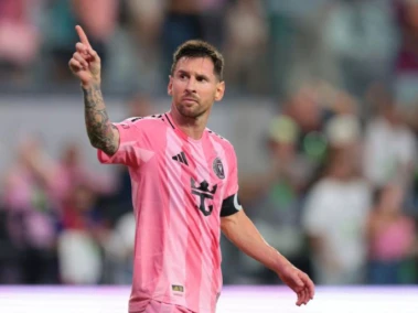 Lionel Messi suffers hamstring fatigue scare ahead of Argentina's FIFA World Cup defence