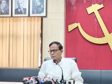 Md Salim                                                                                    গোহত্যা নিষেধাজ্ঞায় বিপন্ন হিন্দুরাও, আদালতে পিটিশন সিপিআই(এম)'র, জমায়েত থানাতেও