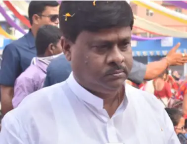 পুরী থেকে গ্রেপ্তার বিষ্ণুপুরের তৃণমূল বিধায়ক দিলীপ মণ্ডল পশ্চিমবঙ্গ পুলিশের অভিযানে চাঞ্চল্য রাজ্য রাজনীতিতে