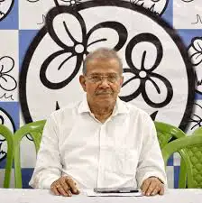 ত্রাণের ত্রিপল, কম্বল আর শাড়ির পাহাড়! ক্লাবঘরে হানা দিতেই চাঞ্চল্য, রাতেই আটক নবদ্বীপ পুরসভার চেয়ারম্যান
