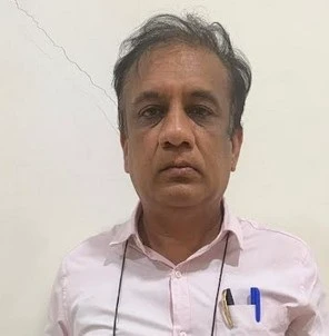 ACB ટ્રેપઃ 53 વર્ષની ઉંમરે રૂ. 5 લાખની લાંચ માંગી અને આટલા રૂપિયા લેતા ઝડપાયા ગાંધીનગરના સરકારી બાબુ