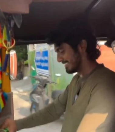 'Tourist Family' director Abishan Jeevinth rides an auto; realises childhood dream!