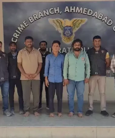 ડુપ્લિકેટ વાઘબકરી ચા, અમુલ ઘી, મેગી મસાલા, સિગારેટ અને ગરમ મસાલાના ગોડાઉન પર દરોડો
