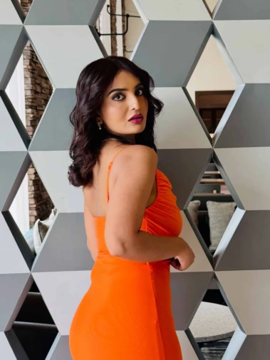 This Girl Made Orange The Hottest Color