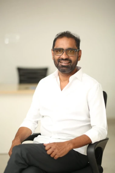 నిర్మాతగా నా తొలి సినిమా రామ్ చరణ్ గారితో చేయడం నా అదృష్టం. ప్రేక్షకులు కోరుకునే అన్నీ ఎలిమెంట్స్ పెద్దిలో ఫుల్ ప్యాక్డ్ గా ఉన్నాయి: నిర్మాత వెంకట సతీష్ కిలారు
