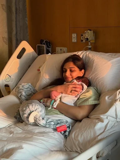 Sonam Kapoor बनीं दोबारा मां, सोशल मीडिया पर शेयर की भावुक तस्वीरें