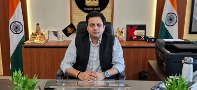 इंदिरापुरम को मिली सीवर ओवरफ्लो से मुक्ति: नगर निगम ने 'ट्रेंचलेस' विधि से बिछाई 250 मीटर लंबी हाईटेक लाइन