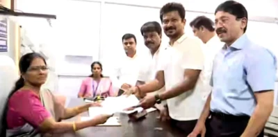"ஒரு கோடி ரூபாய் கார்.. 20 கோடி ரூபாய் சொத்து" உதயநிதி தாக்கல் செய்த வேட்பு மனு.. வைரலாகும் சொத்து விபரம்..!!