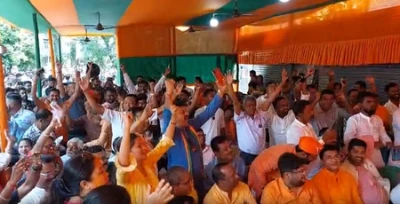 बंगाल चुनाव 2026: ममता के गढ़ में भाजपा की बड़ी सेंध, रुझानों में 4 जिलों में TMC का 'सूपड़ा साफ'; जानें कहाँ पिछड़ी दीदी