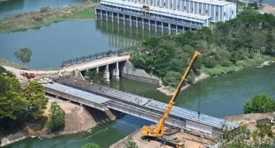 అమరావతిలో ఒరిగిన స్టీలు బ్రిడ్జి