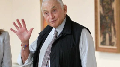 Les Wexner Testifies on Relationship with Jeffrey Epstein, Denies Knowledge of Crimes