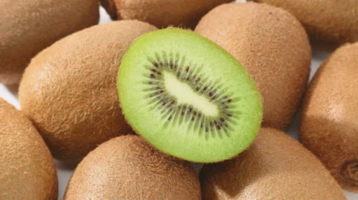 kiwi : రోజు కివీ పండ్లను తినడం వలన కలిగే ఈ హెల్త్ బెనిఫిట్స్ తెలుసా?