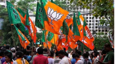 మే 9న బెంగాల్లో కొలువుదీరనున్న బీజేపీ సర్కార్... సీఎం రేసులో ఉన్నది వీరేనా?