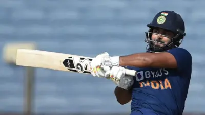 Rishabh Pant can surpass Dhoni, Gilchrist: Inzamam-ul-Haq