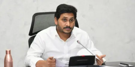 కరోనాతో చనిపోయిన వారందరికీ ఎక్స్ గ్రేషియో.!! జగన్ ఆదేశాలు