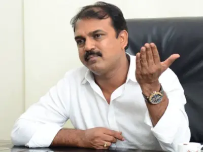ఆచార్య బడ్జెట్ భారం కొరటాలకు చుట్టుకుందా?