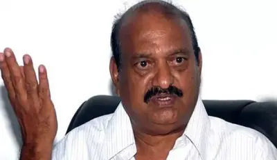 మాట్లాడితే చాలు కేసులు పెడుతున్నారు: జేసీ ప్రభాకరరెడ్డి