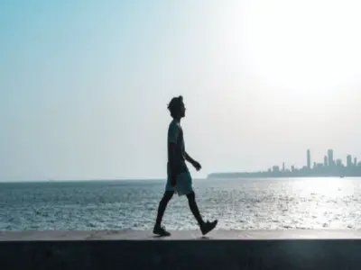 Walking efficiently doesn't require thinking: Study