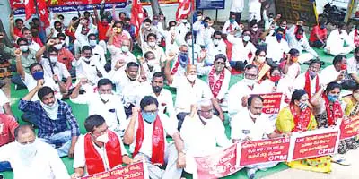 ఎల్ఆర్ఎస్ ను రద్దు చేయాలి
