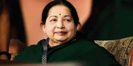 ஜெயலலிதா நகைகளை தமிழக அரசுக்கு கொடுக்க வேண்டாம்.. பெங்களூரு உயர்நீதிமன்றம் உத்தரவு.!